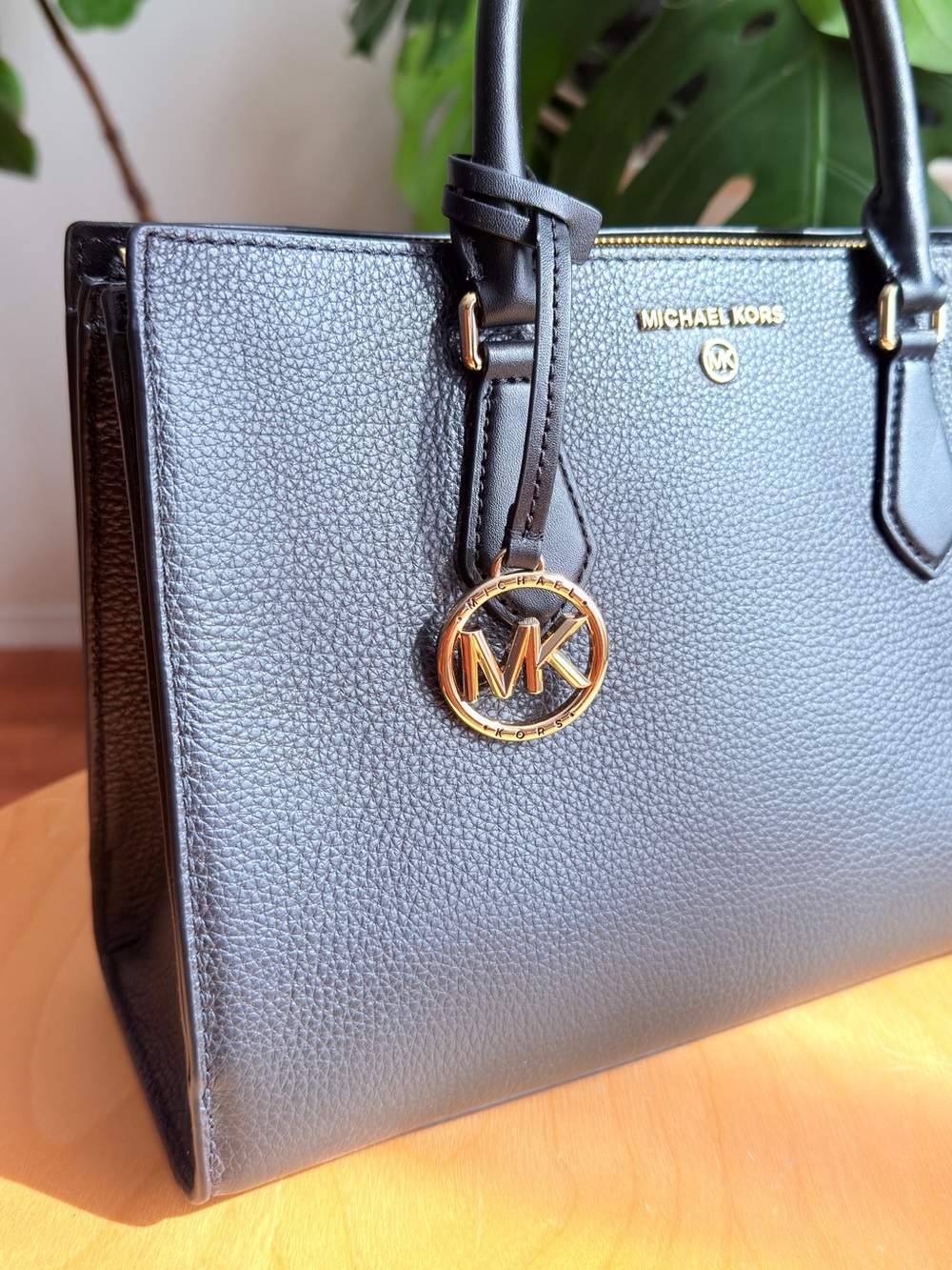 Michael Kors Valerie Medium Black Leather Tote Bag - Picture 4 of 4